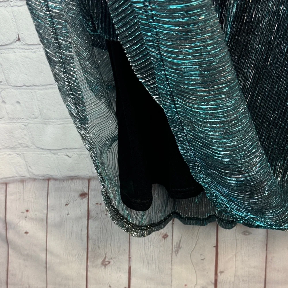 BloomChic Shimmering Teal and Black Midi Dress Size Medium 10 - Picture 6 of 7